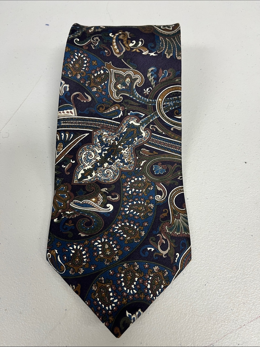 Oscar de la Renta Couture 100% Silk Paisley Tie Purple Blue Made USA